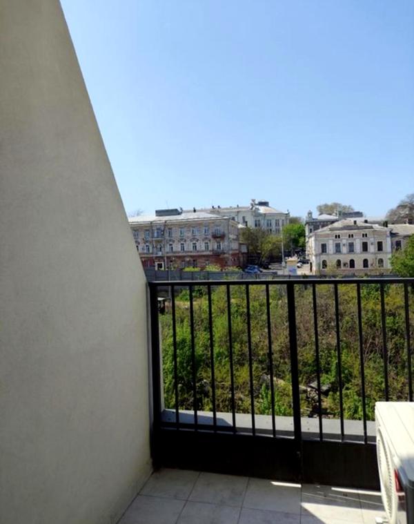 1-Bedroom Apartment in Central Odessa, i-Town Complex