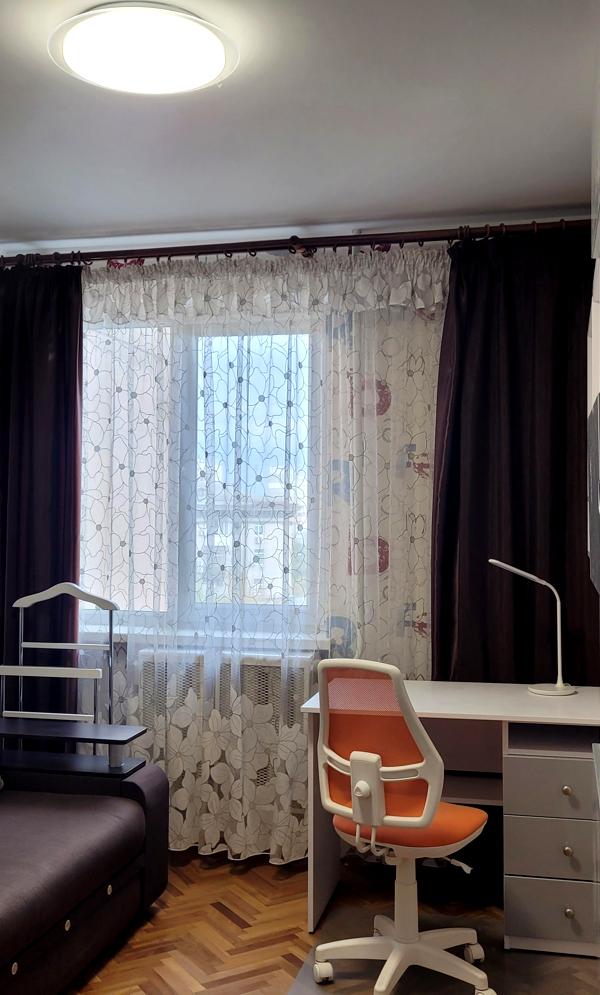 Cozy 2-room apartment near Lukyanivska metro with modern renovation