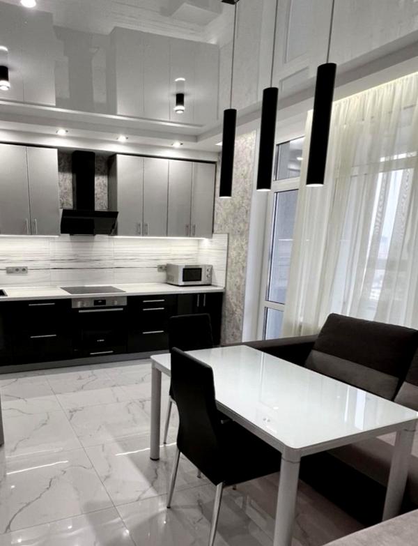 Bright and Spacious One-Bedroom Apartment in ЖК Телескоп Complex
