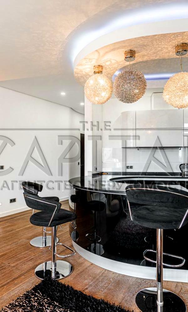 3-Room Apartment in Prestigious Pechersk District, Kyiv