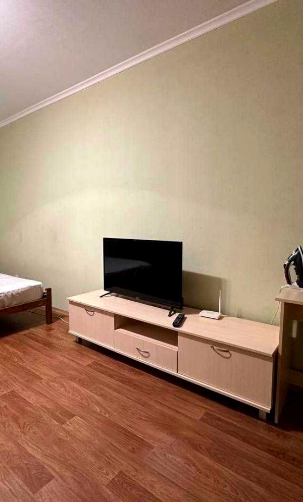 1-Bedroom Apartment at Boris Gmyri Street, Patriotika Complex