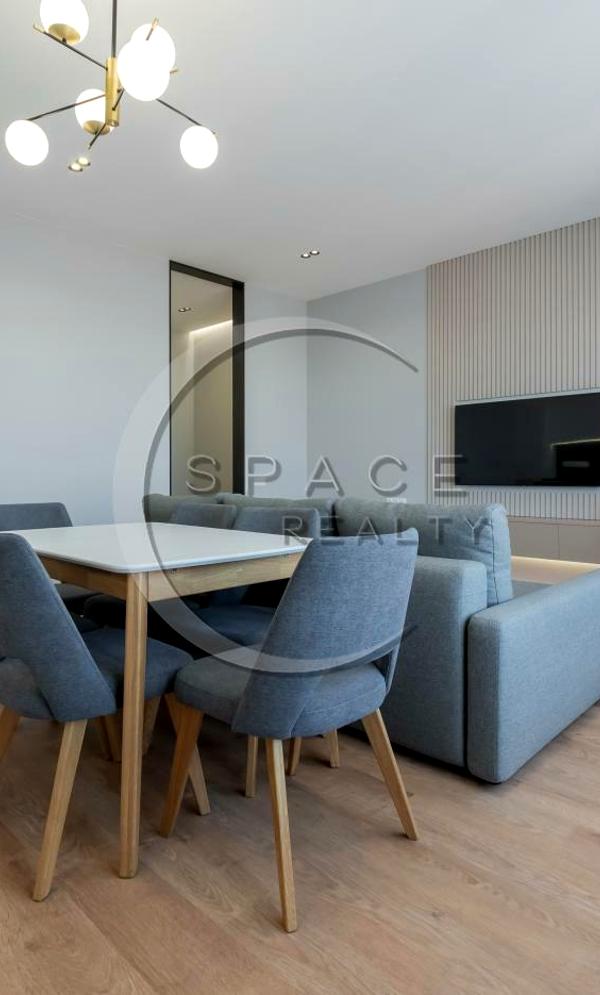 2-Bedroom Apartment in AuRoom Complex, Kyiv Central District