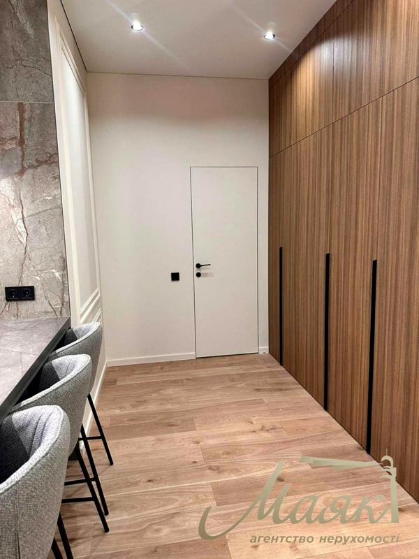 Stylish 2-Room Apartment in Delmar Complex, Pechersk District