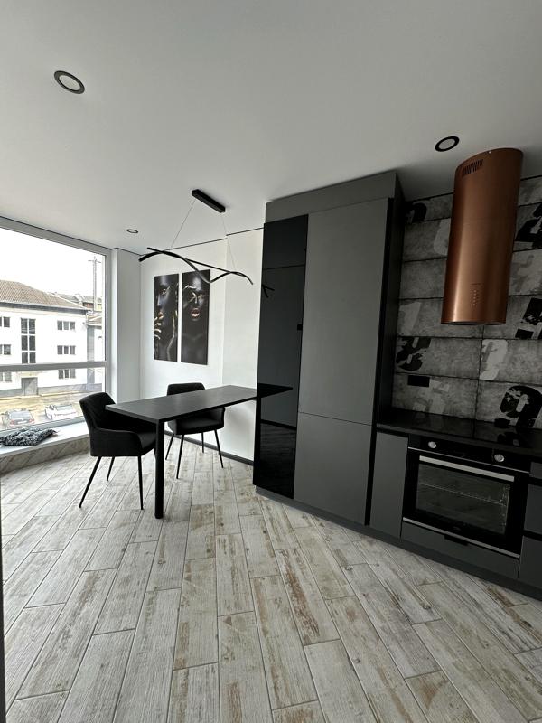 1-Bedroom Apartment in City Center, A5 Complex, Fully Furnished