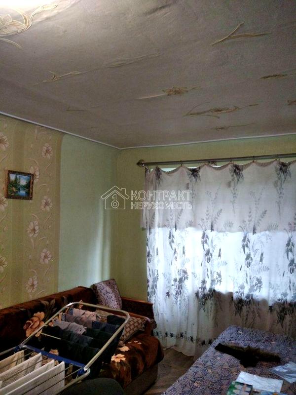 2-Bedroom Apartment Near Palats Sportu Metro with Convenient Location