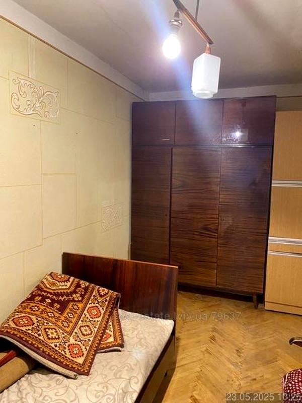 Budget-friendly Apartment with Separate Rooms in Good Location