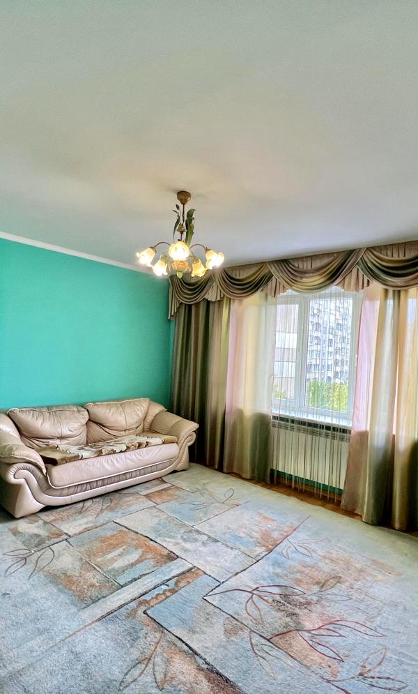 2-Room Apartment on Trylovsky Street, Fully Equipped