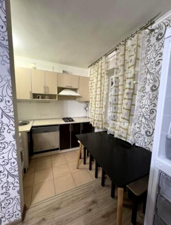 Compact 35 sq m Apartment with Modern Amenities