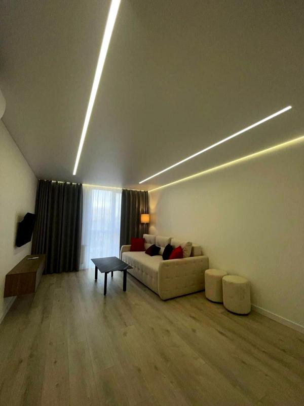 Spacious 2-bedroom apartment in Great Britain residential complex