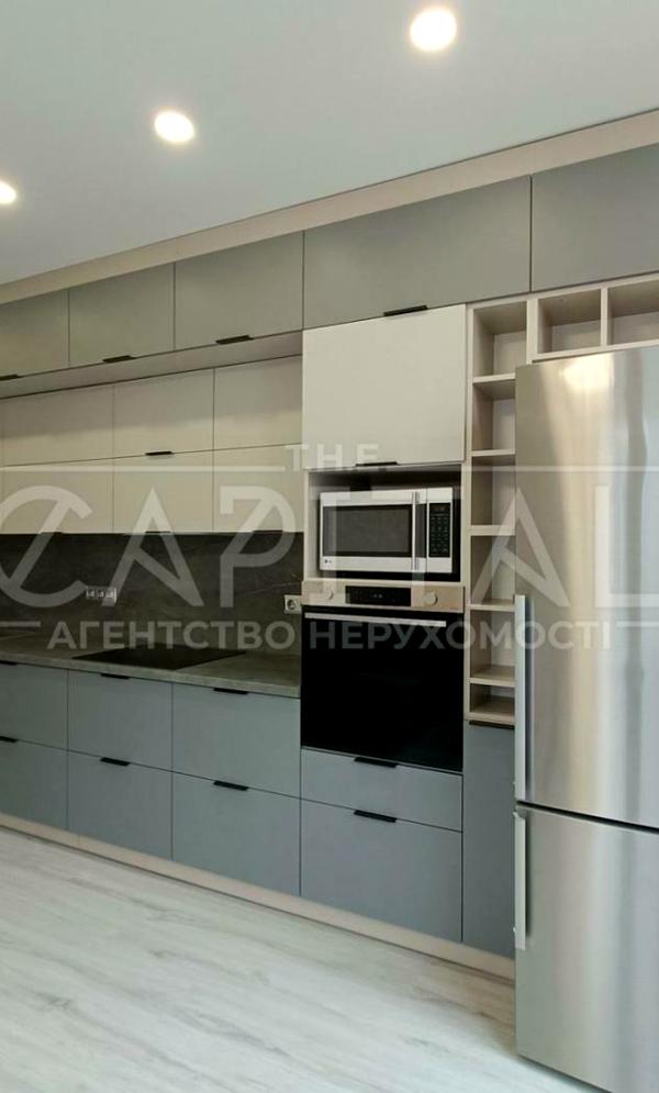 4-bedroom apartment with panoramic Dnipro view in Seven Complex