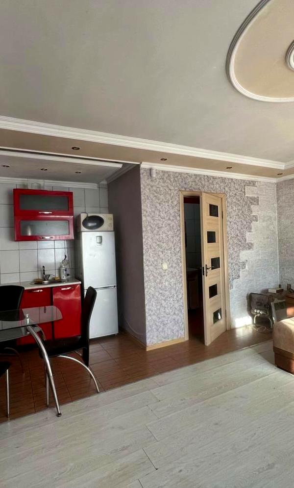 Studio Apartment with Separate Entrance and Closed Terrace
