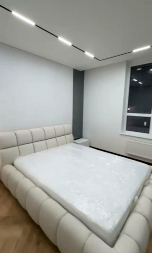 2-Room Apartment in Avalon Up Complex on Chornovola Avenue
