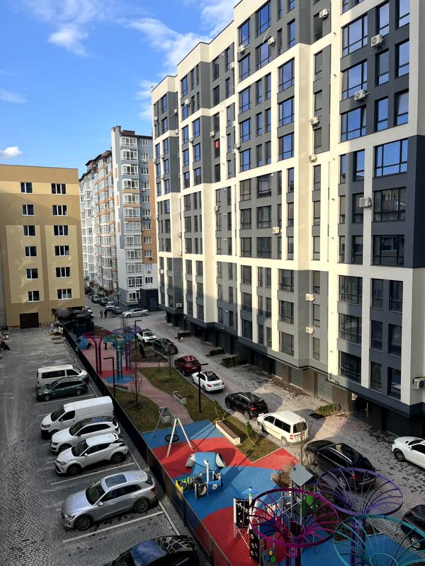 Modern 1-bedroom apartment with stylish design and full amenities