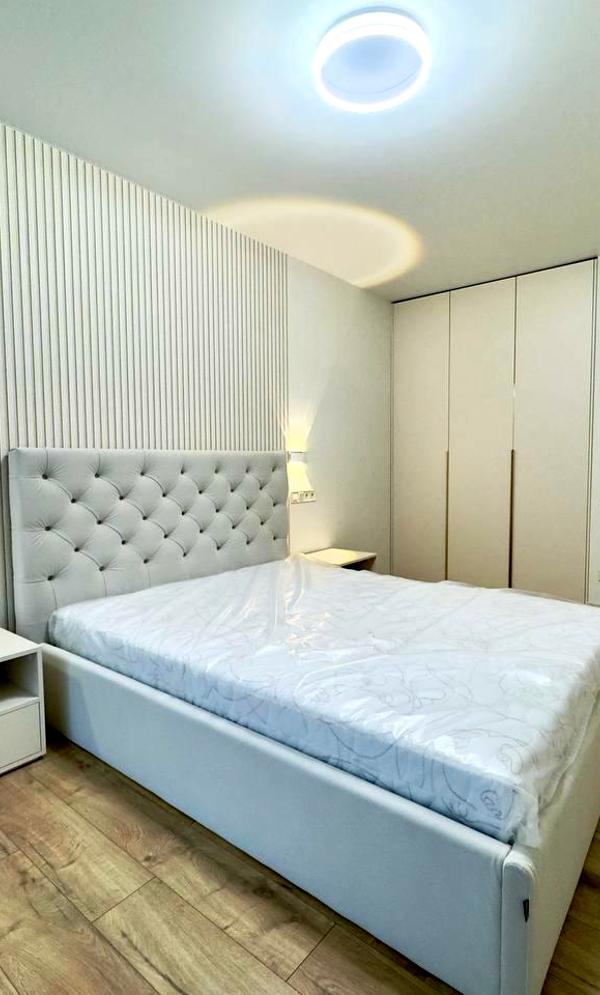 Premium 1-Bedroom Apartment in Avalon Yard Complex, City Center