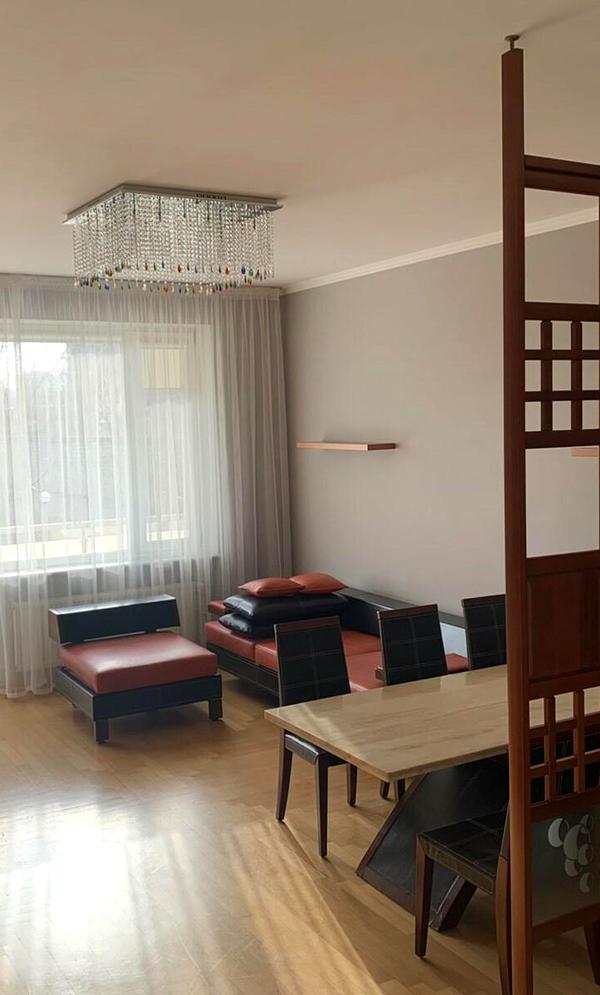 VIP 2-Room Apartment in Arcadia Complex with Pool and Elevator