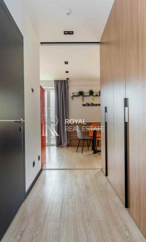 Smart 1-bedroom apartment in Syretski Sady residential complex