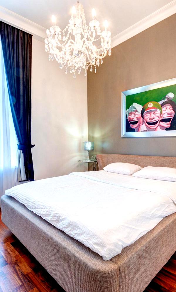 2-Bedroom Apartment in Kiev City Center near Khreshchatyk Street