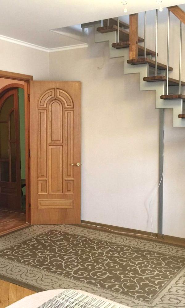 2-Level 4-Room Apartment near Botanical Garden and Shevchenko Park