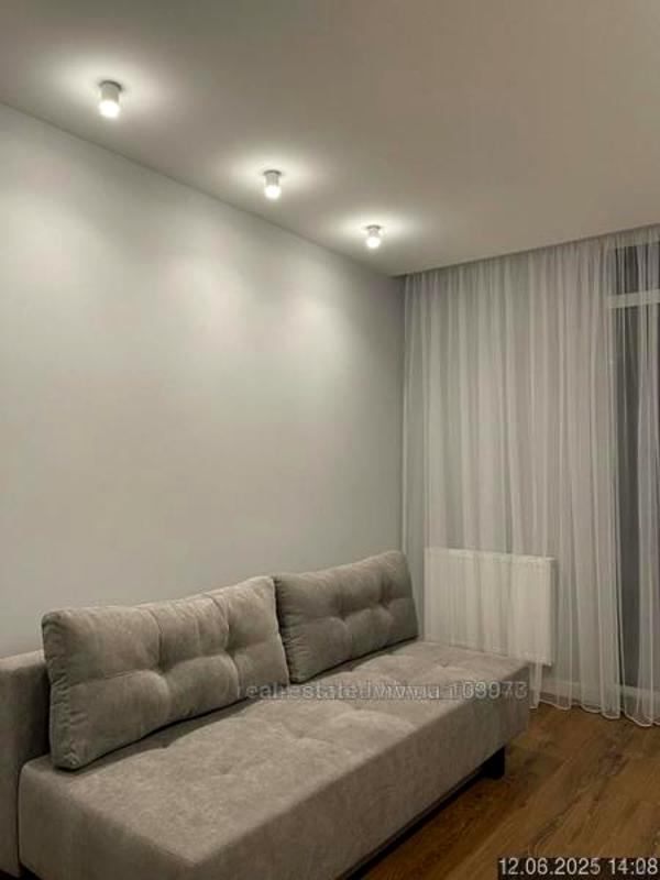 Modern Designer Apartment in Avalon Complex with Smart Home System