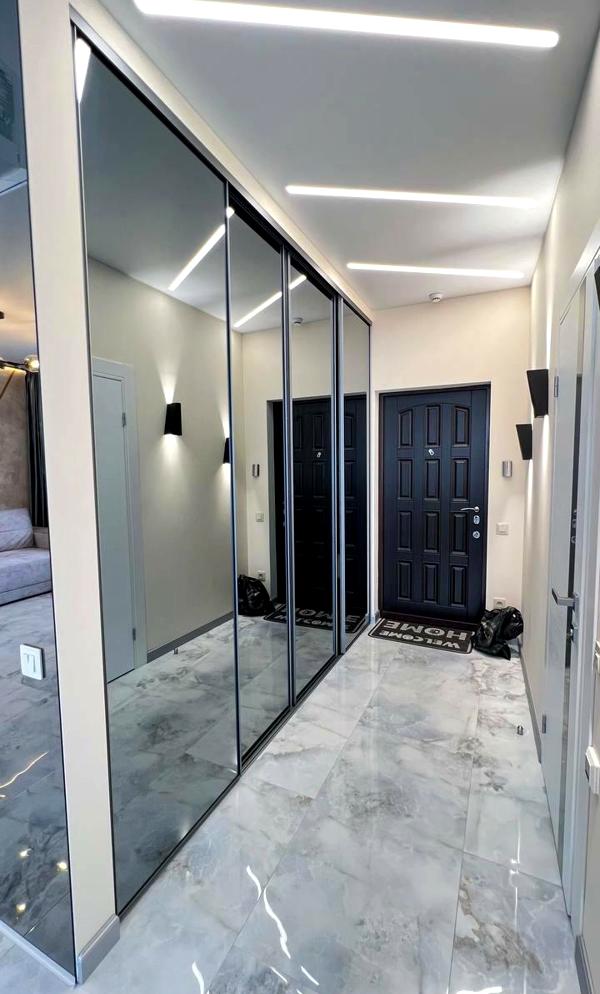 Sea View Apartment in Arkadia, 25th Floor, Designer Renovation