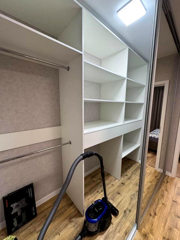 2-room studio apartment in 5 Continent Complex