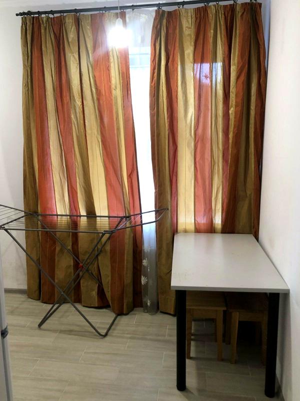 Cozy 1-bedroom apartment on Bortnyansky Street, ground floor, 37 m²