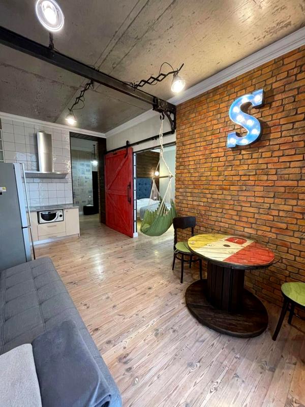 Sea View Loft Apartment - 5 Minutes from Beach