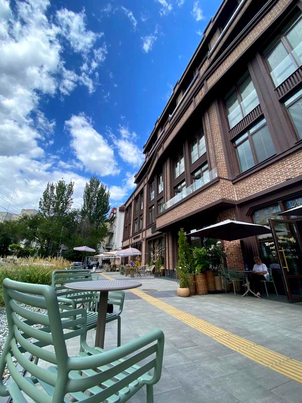 2-Room Spacious Studio in Classic Hall Club House