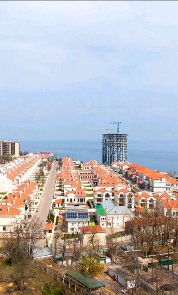 Spacious 2-Room Apartment in 2nd Pearl Complex, Arcadia/Gagarin Plateau