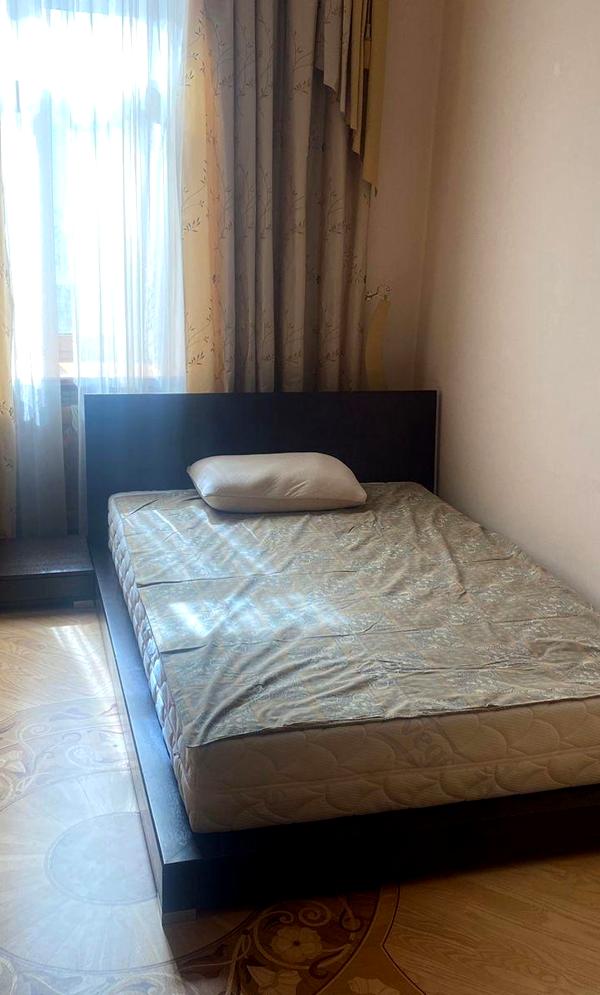 Historic Centrally Located 3-Room Apartment in Kyiv