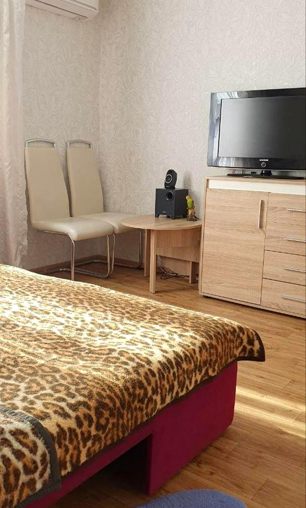 Cozy Apartment in Happy Residential Complex