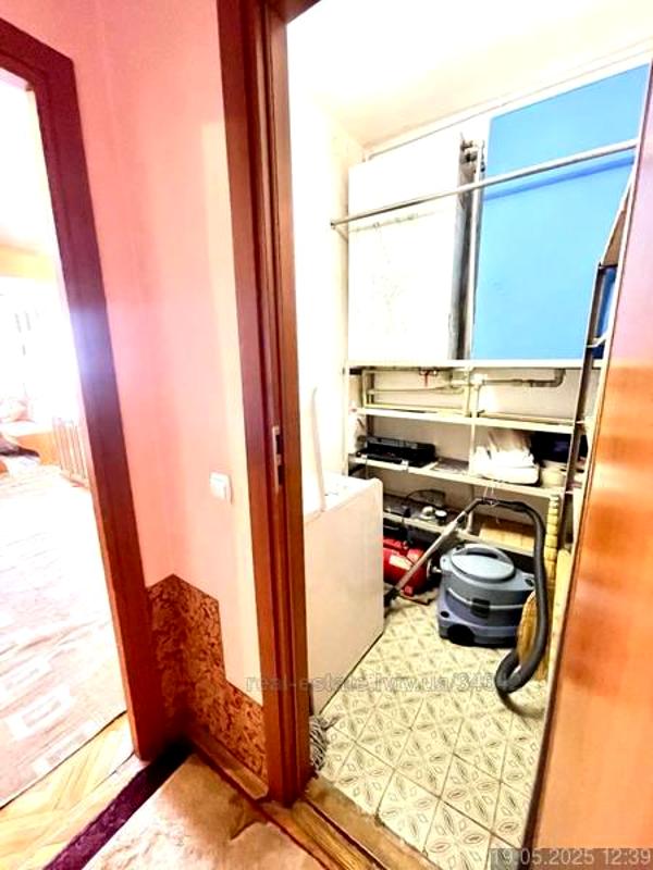Spacious 4-room apartment in city center near Arsen, 14th floor, two elevators