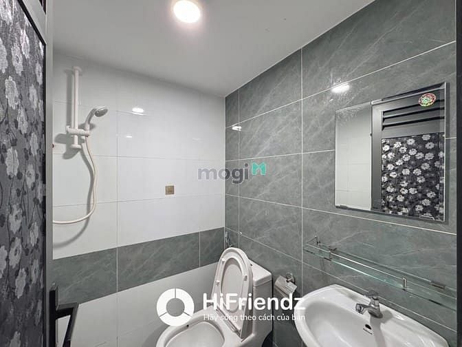 Room for Rent - Air Conditioning, 24/7 Security - Near Dam Sen
