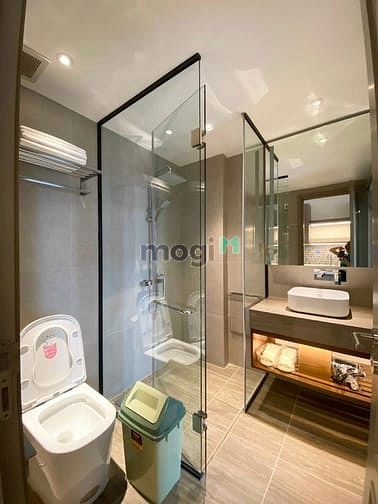 Thao Dien Studio Apartment with Large Balcony Near Xuan Thuy