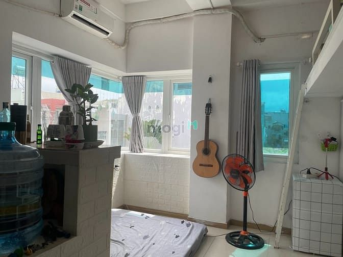 Spacious 24m² Loft Room with Large Window and Elevator