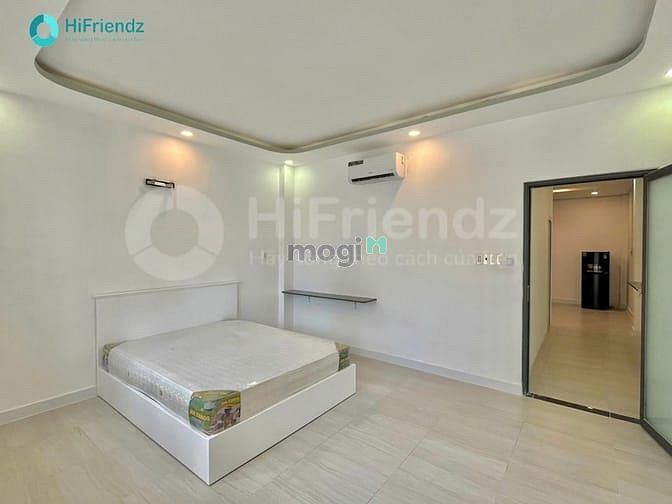 Modern Compact Studio Apartment with Full Amenities