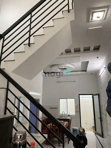 Буй Ту Тоан, Ан Лак, Бинь Танда жалға берілетін кең 3 бөлмелі үй