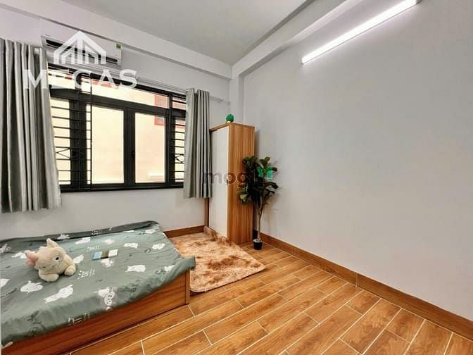 High-end Fully Furnished Apartment with Skylight near Tham Luong Bridge