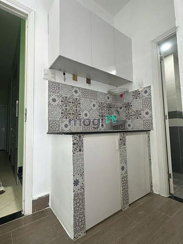 Modern Studio Apartment with Full Amenities Q8