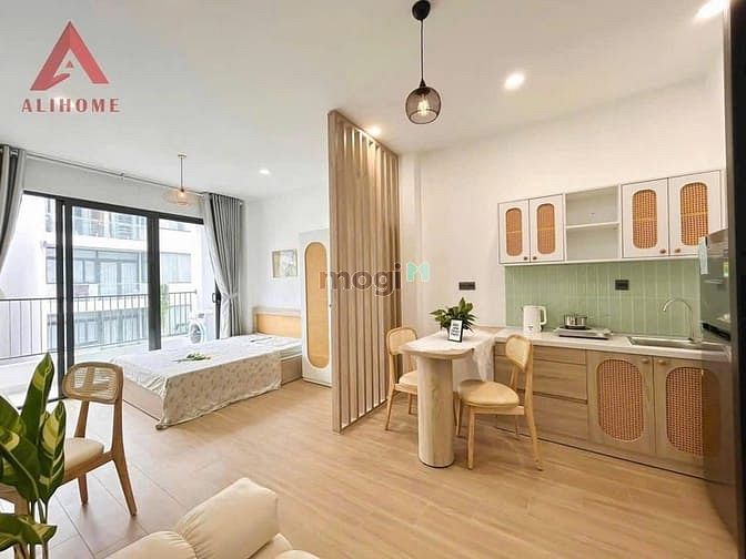 Modern Studio Apartment with Balcony in Binh Thanh
