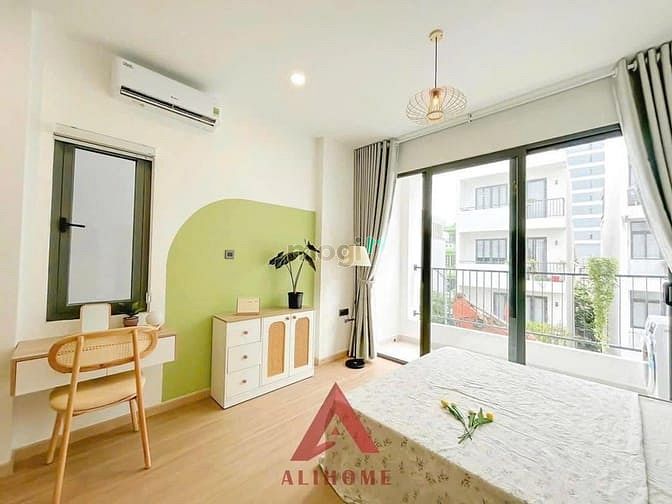 Modern Studio Apartment with Balcony in Binh Thanh