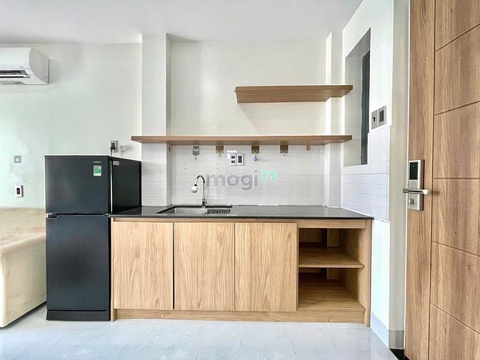 Modern Studio Apartment with Balcony in Binh Thanh