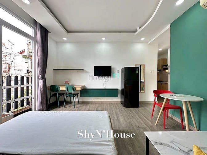 Modern Studio Near Bay Hien Market