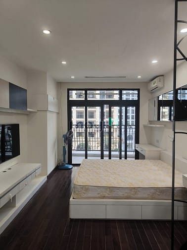 Spacious 3-Bedroom Royal City Apartment, Fully Furnished