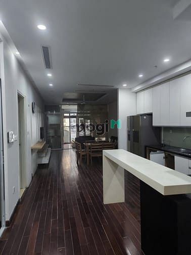 Spacious 3-Bedroom Royal City Apartment, Fully Furnished