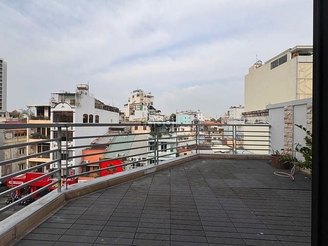 Modern Studio Apartment with Large Balcony