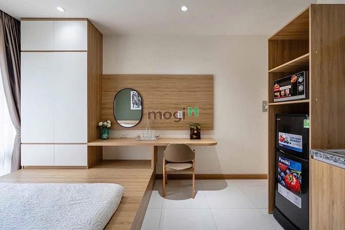 Modern Studio Apartment with Balcony in Binh Thanh