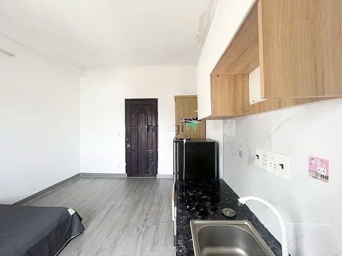 Modern Studio with Full Amenities in Quiet Area