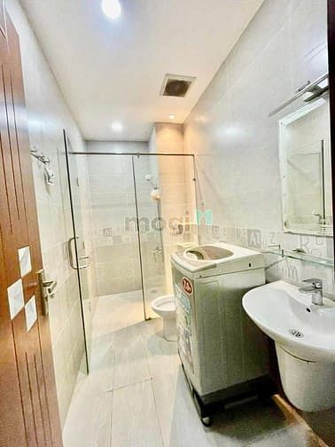Modern Room with AC near Phan Van Tri