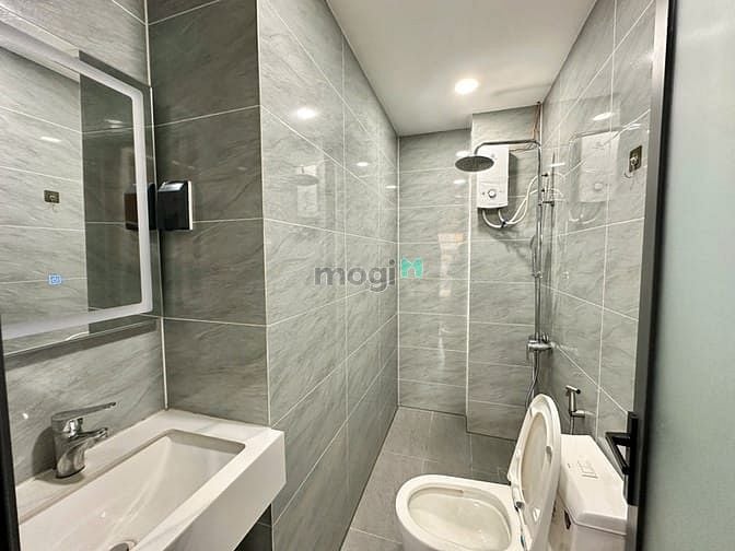 Modern Studio with Full Amenities in Go Vap